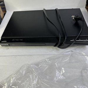 Sony DVP-SR500H DVD Player sold for part works but the door is finicky